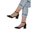 Sandália Amélia Ortopédica /Sofisticação e Conforto para Todas as Ocasiões