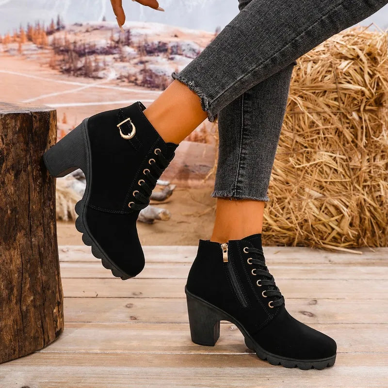 Botas Lince Cano Médio /Conforto para Todas as Ocasiões! - Coleção 2024: Queima de Estoque com 30% OFF e Frete Grátis Hoje!